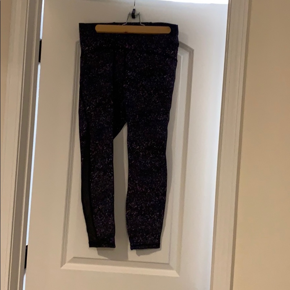 Lululemon workout Capri leggings